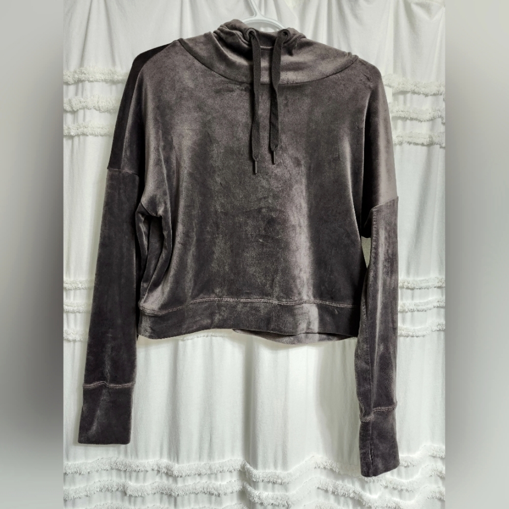 Like new, Offline by Aerie, velvety  hoody. Size xs